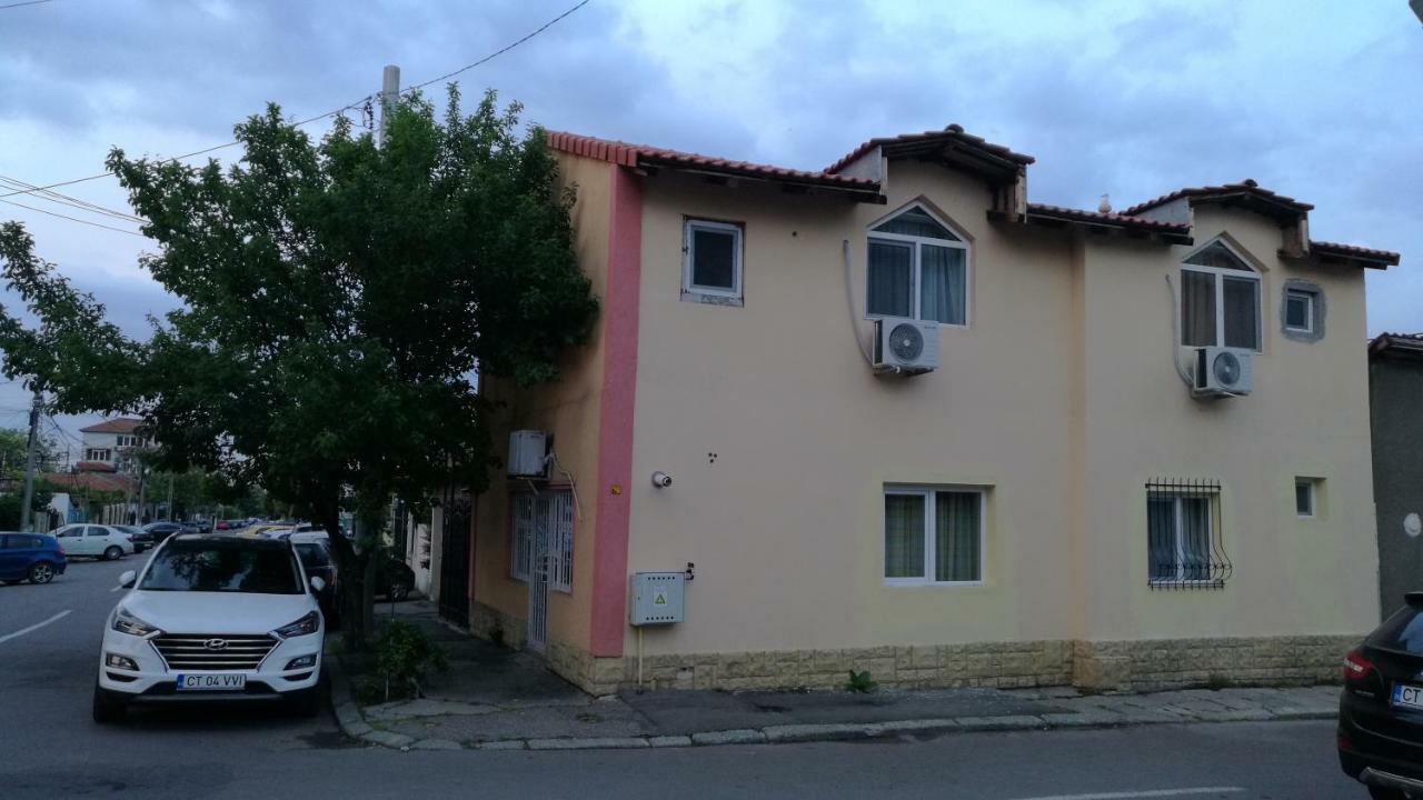 Cazare La Mare Vila Constanţa Exteriör bild